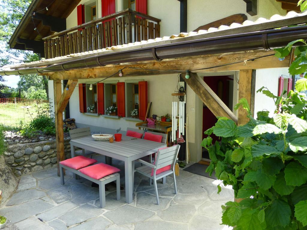 B&B Les Biolleys Vex Exterior photo