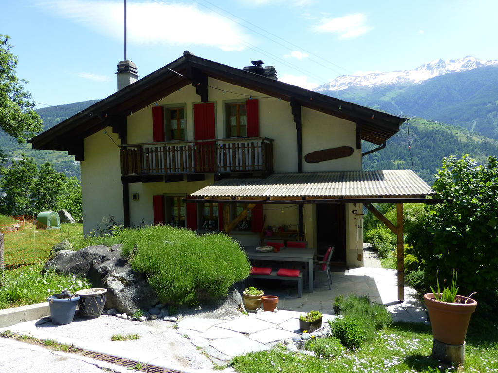B&B Les Biolleys Vex Exterior photo